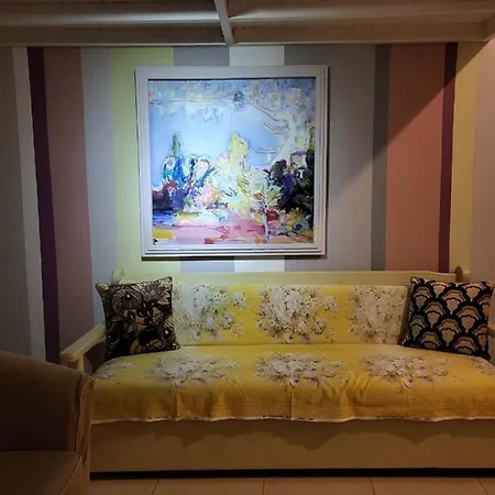 Vive Mare بيت ضيافة ساراندا